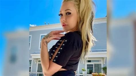 Bunnie Xo Wikipedia, Age, Net Worth, Real Name,。